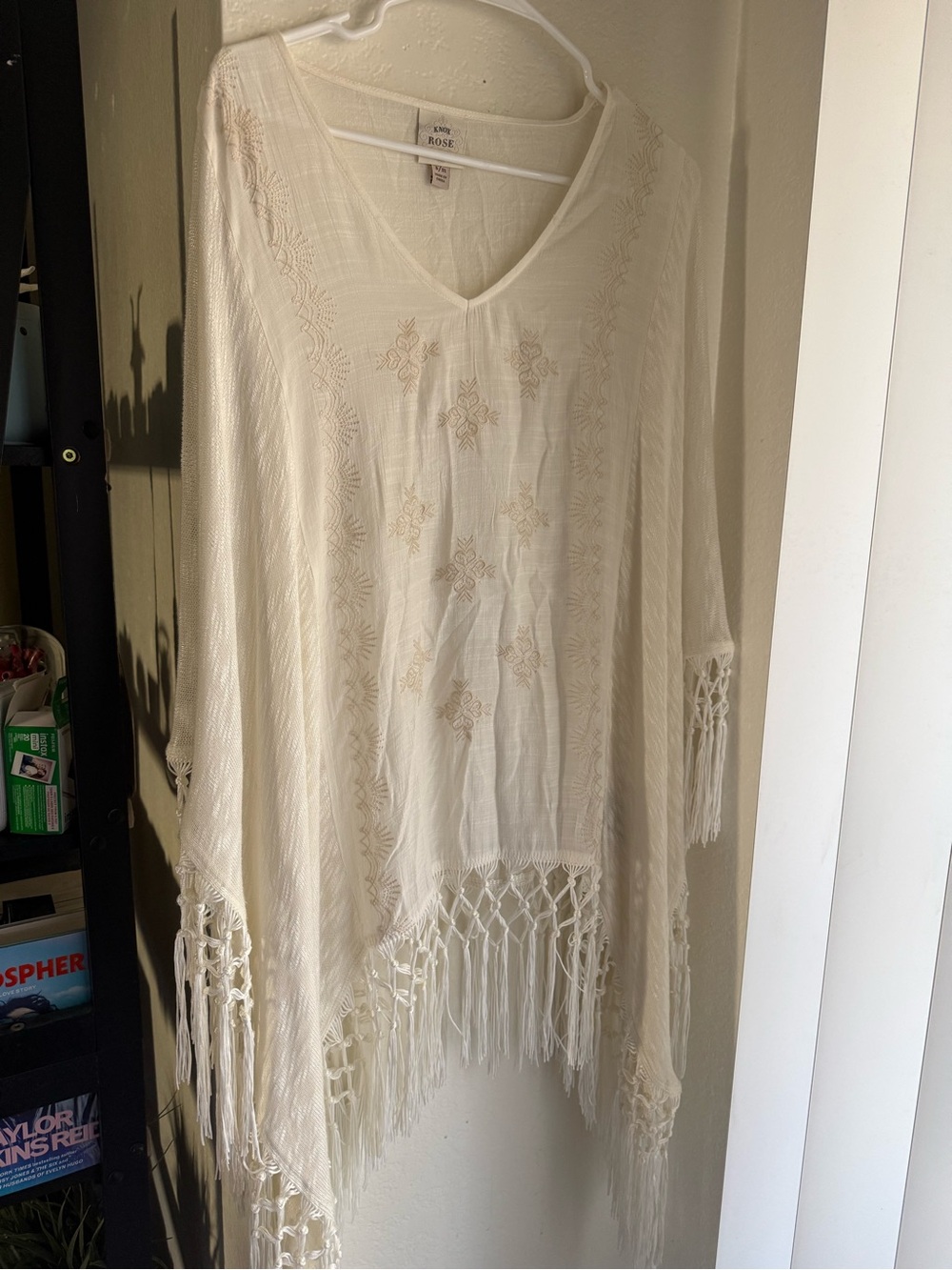 Boho Fringe Poncho 🤍